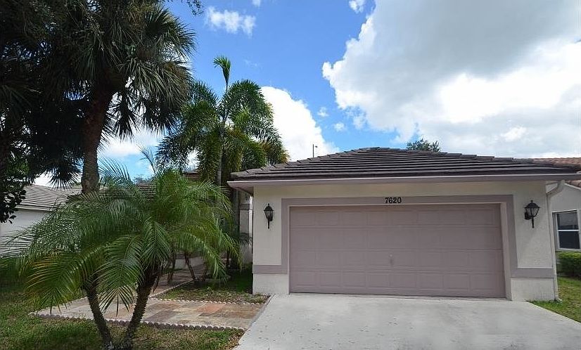 1st image of 7620 NW 47th Ave #1