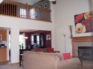 1151 Streamside Dr, Blacklick, OH 43004