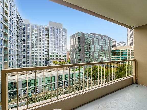 4th image of 255 SW Harrison St APT 9D