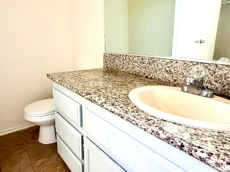 8449 Viburnum Ave — Photo 8