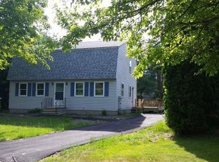 12 Flume St, Concord, NH 03303