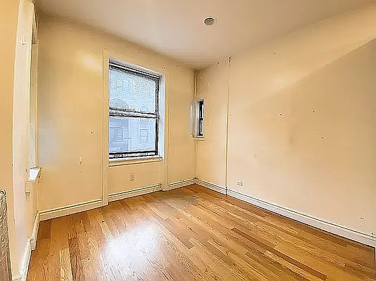 4th image of 615 W 136th St #10C