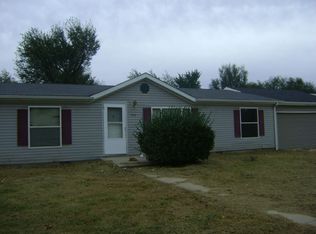 924 Blaine St, Newton, KS 67114