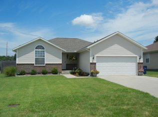512 Valley View Dr, Frontenac, KS 66763