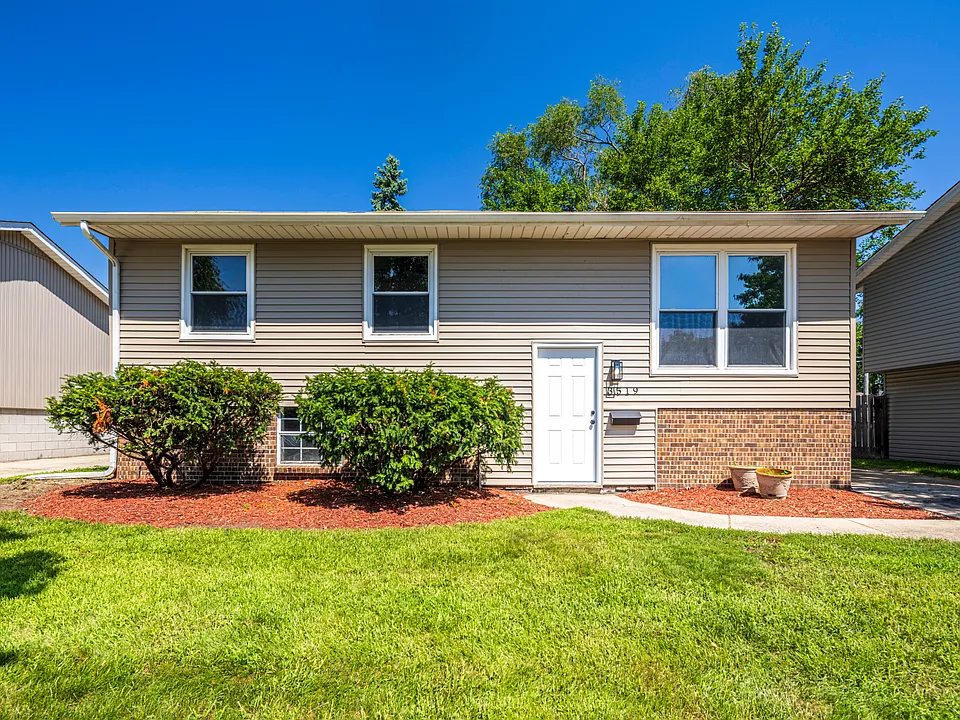 3519 174th Pl