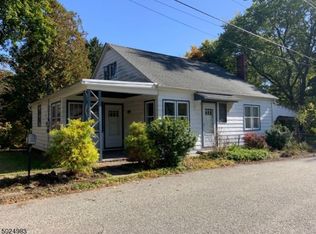 113 Carpenter St, Milford, NJ 08848