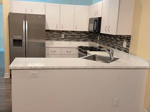 5th image of 7640 Forest Green Ln #7640