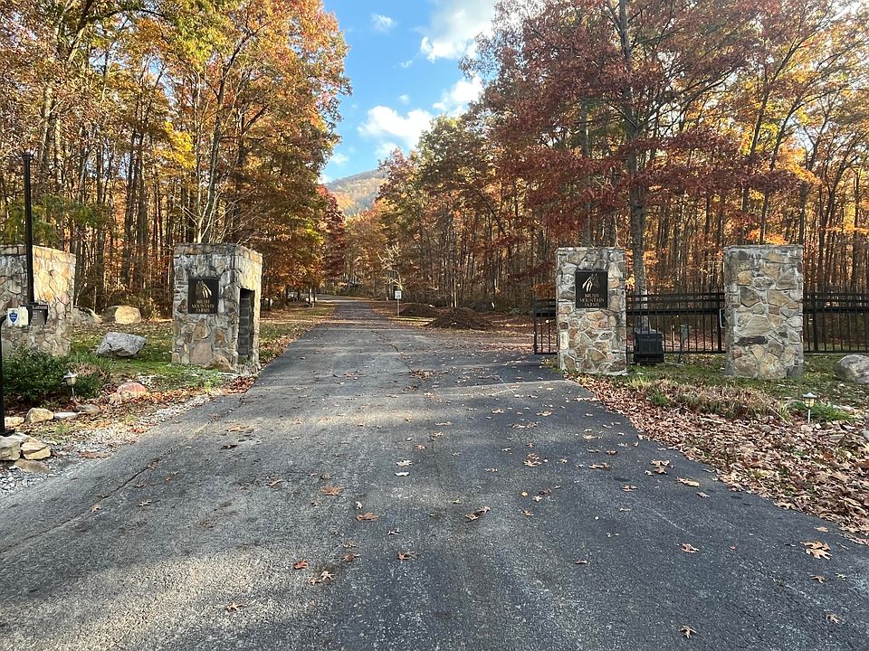 1st image of 175 Brush Mountain Cir