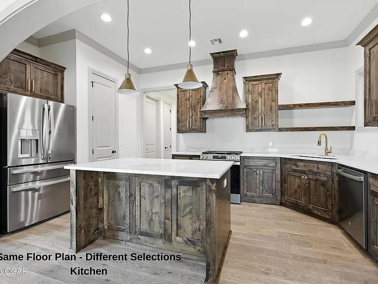 2516 S Cleveland Ave — Photo 4