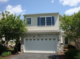 91 Carousel Cir, Hershey, PA 17033