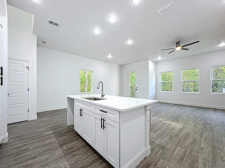 8912 Hogan Rd — Photo 24