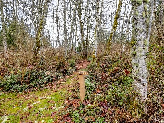 2nd image of 0 Camano Ln