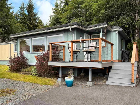 103 Kuhnle Dr, Sitka, AK 99835