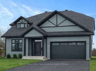 18 Avery Ct, Parry Sound, ON P2A3C4