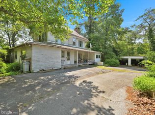 21 Blue Rocks Rd, Lenhartsville, PA 19534