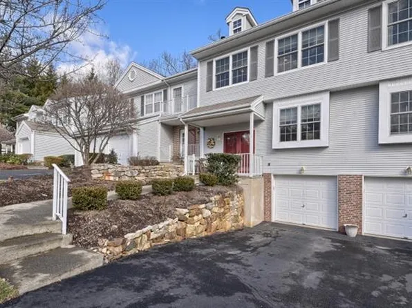 4 Brookside Ln #8605, Mount Arlington, NJ 07856