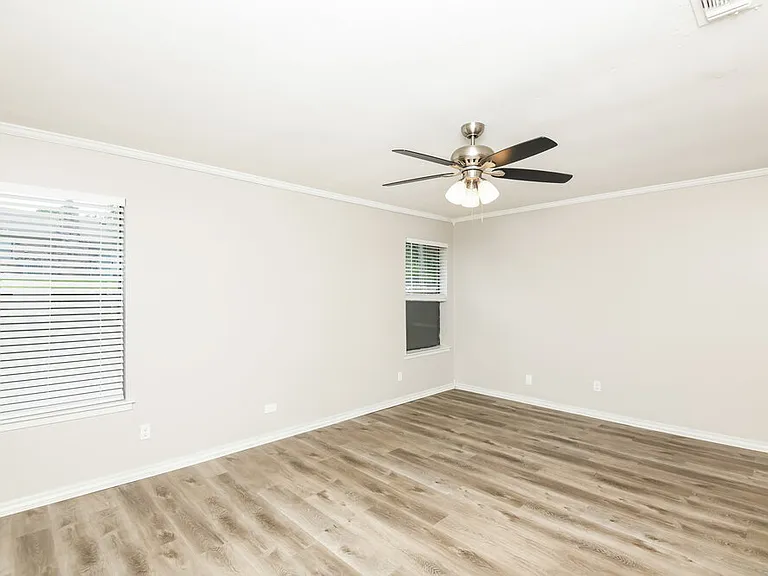 3741 Misty Meadow Dr — Photo 10