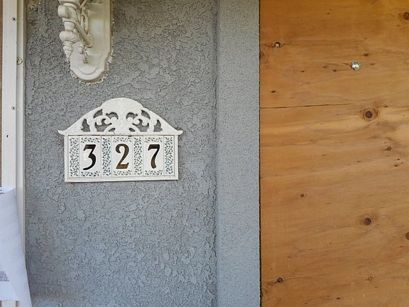2nd image of 327 Emerald St