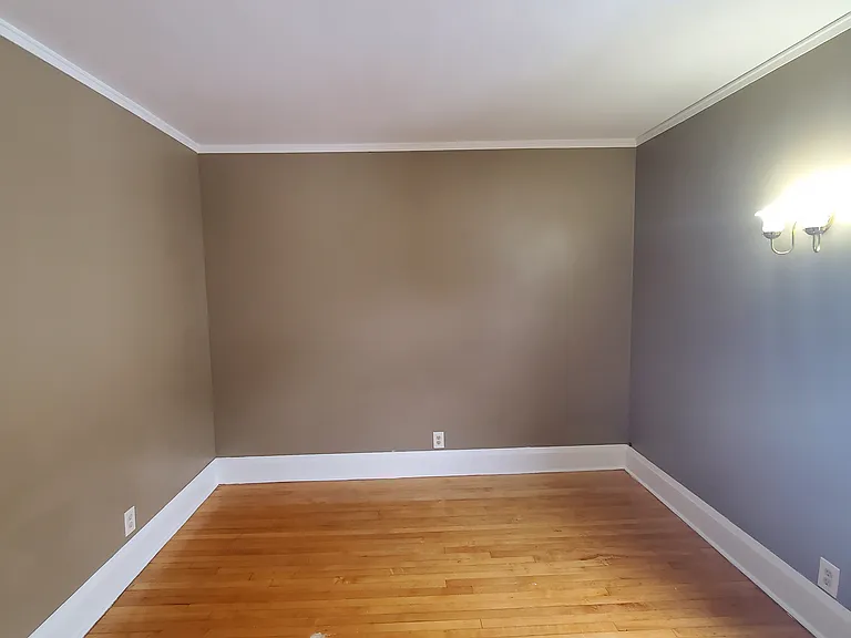 10-12 Lyon Pl — Photo 19