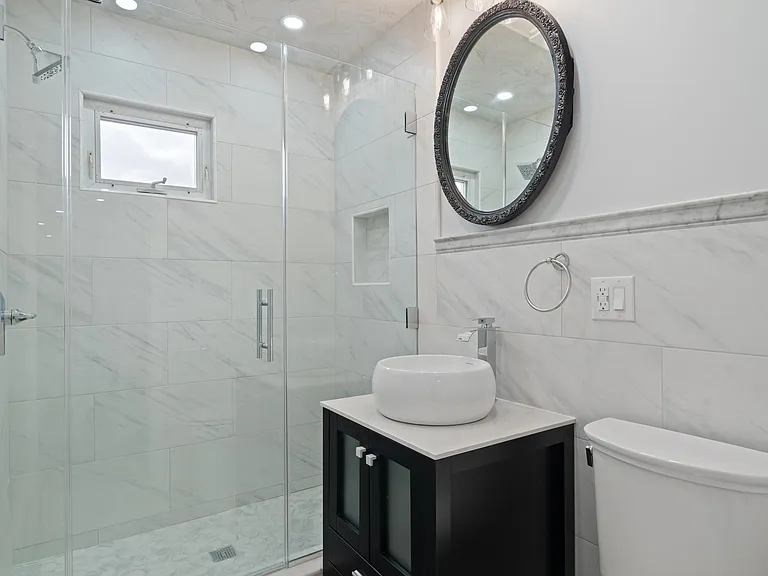144 W 30th St #2 — Photo 8