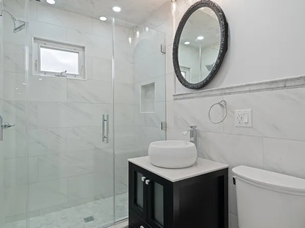 144 West 30th Street image 8 of 12