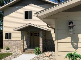 544 S Shore Dr, Detroit Lakes, MN 56501