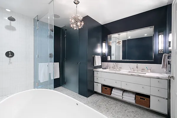 Sold by Compass | media 6