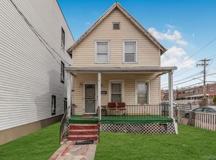 777 E 225th Street, Bronx, NY