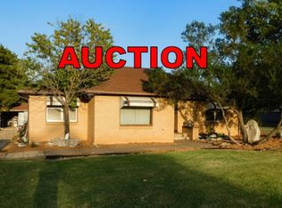 801 N 3rd St, Okeene, OK 73763