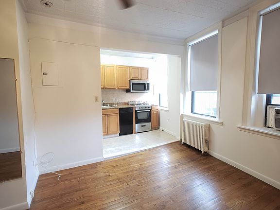 3rd image of 327 Court St #3M