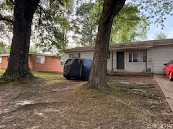 1512 Gregory St, Jacksonville, AR 72076
