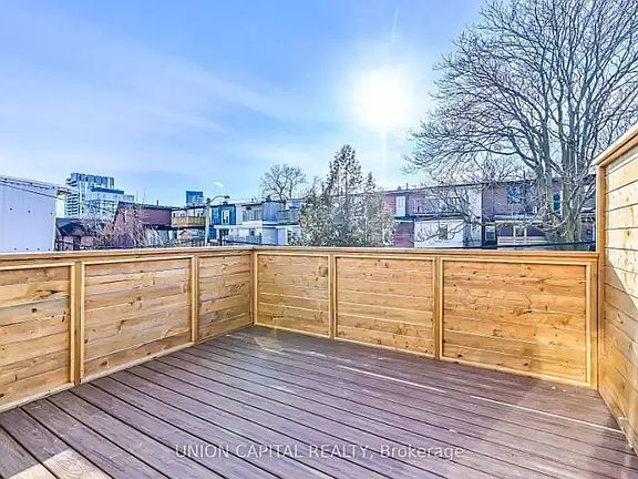 3rd image of 180 Broadview Ave #2