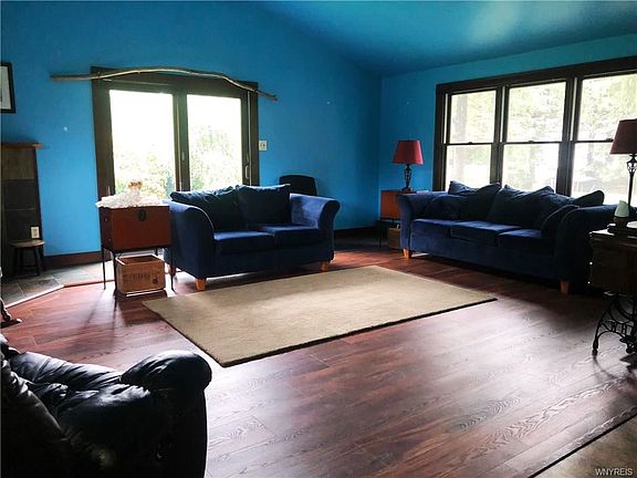 4th image of 5503 Tonawanda Creek Rd