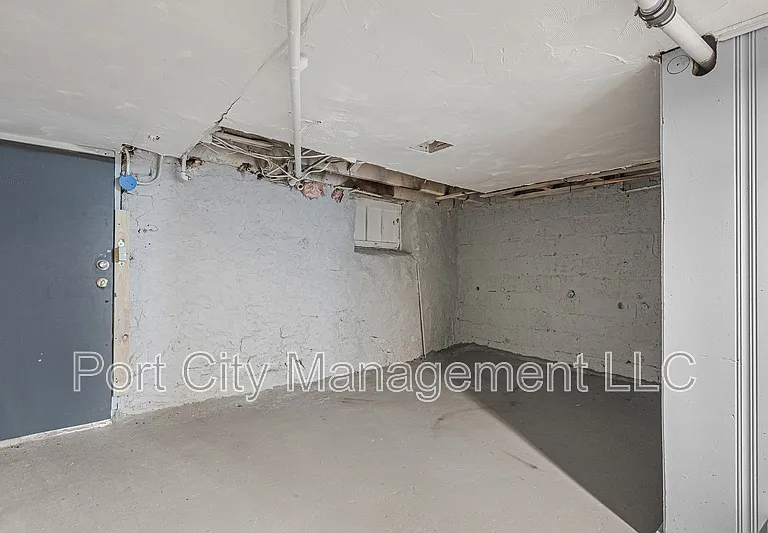 2813 Presbury St — Photo 22