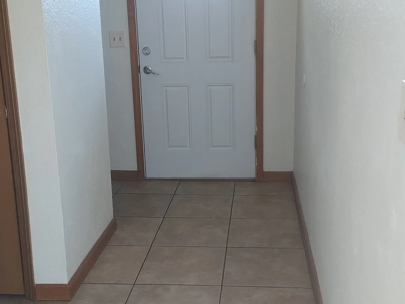 3 bed, 1.5 bath, 1500 sqft, $1,650 — Photo 2