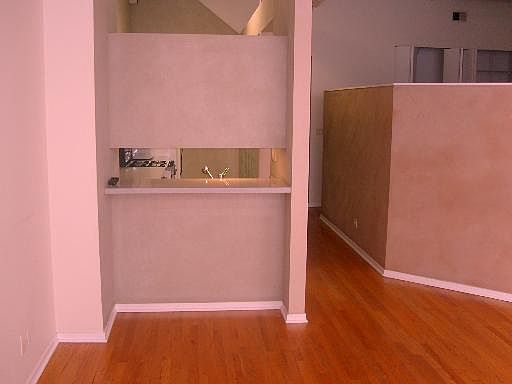 4th image of 2600 N Southport Ave APT 207