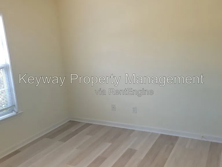 405 Long Needle Cir — Photo 8