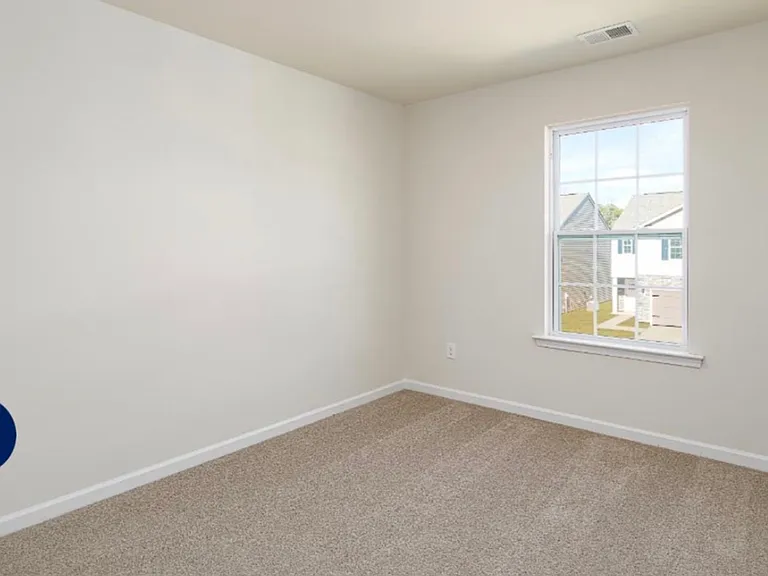 1361 37th Avenue Ln NE — Photo 18