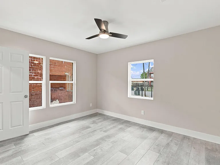 1825 Rosedale St — Photo 12