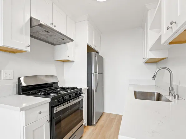 1451 Franklin St in Santa Monica! Steps to SM Blvd and near the Water Garden., 1451 Franklin St APT 4, Santa Monica, CA 90404