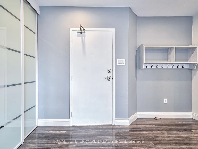 1701 McCowan Rd #302 — Photo 3