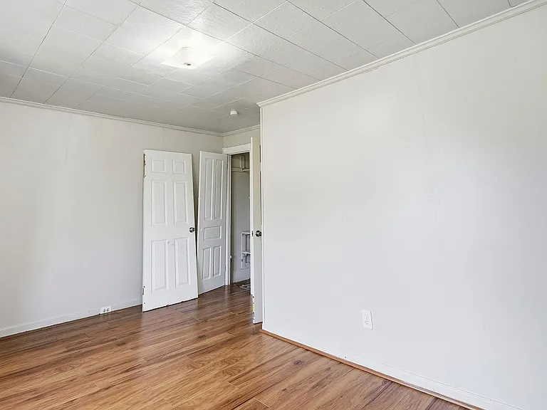 534 N. Law Street — Photo 11