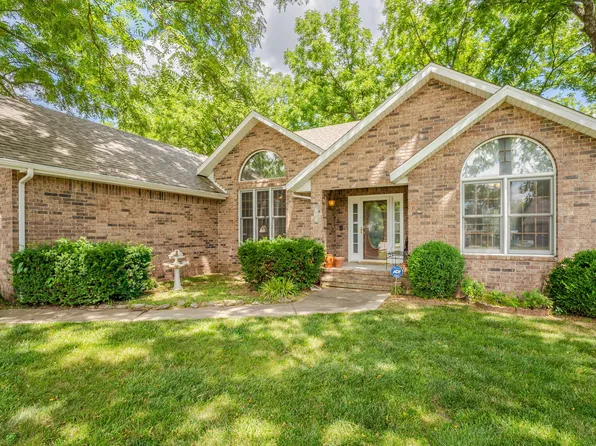 304 N Matteson Avenue, Republic, MO 65738