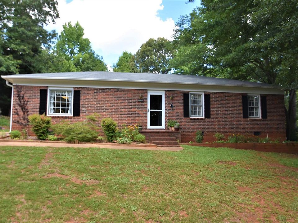 1st image of 306 Berea Forest Cir