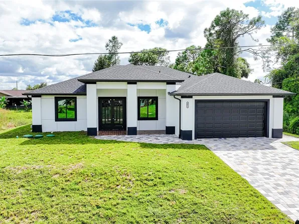 4017 2nd St SW, Lehigh Acres, FL 33976