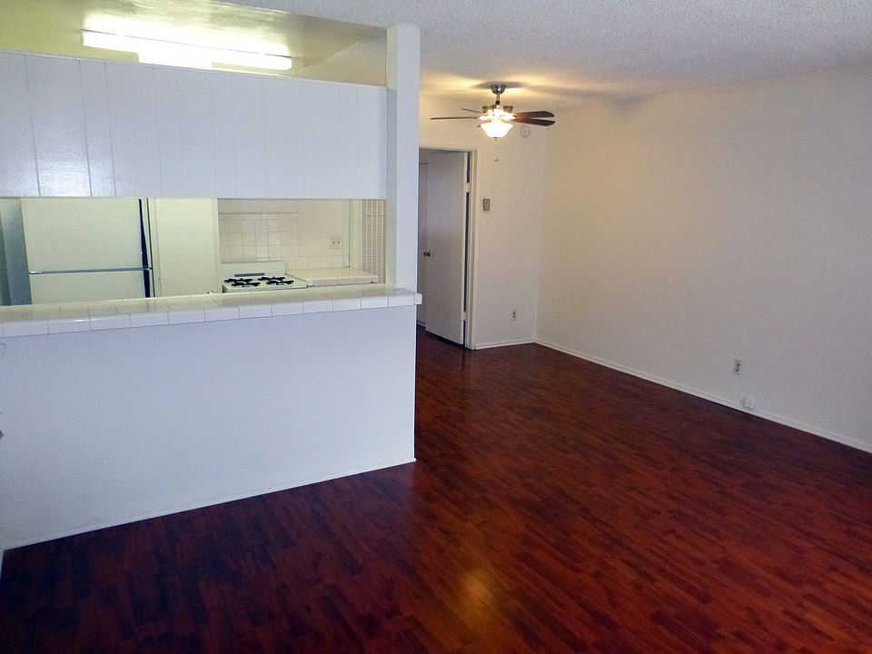 1st image of 12309 Burbank Blvd APT 12