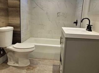 16 Ayer Pl, Rutherford, NJ 07070