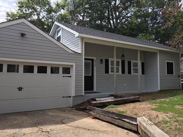829 Columbia Cottage