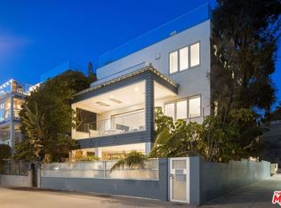 1347 Palisades Beach Rd, Santa Monica, CA 90401