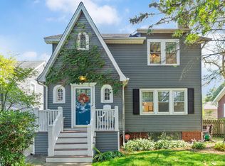 405 N Brainard Ave, La Grange Park, IL 60526